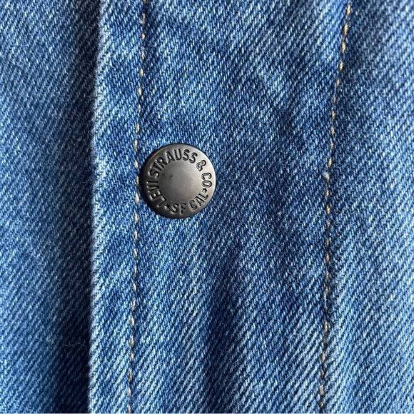 Levi's Men's Denim Zip Varsity Bomber Jacket Vintage Retro
Streetwear Casual NWT - Picture 5 of 12